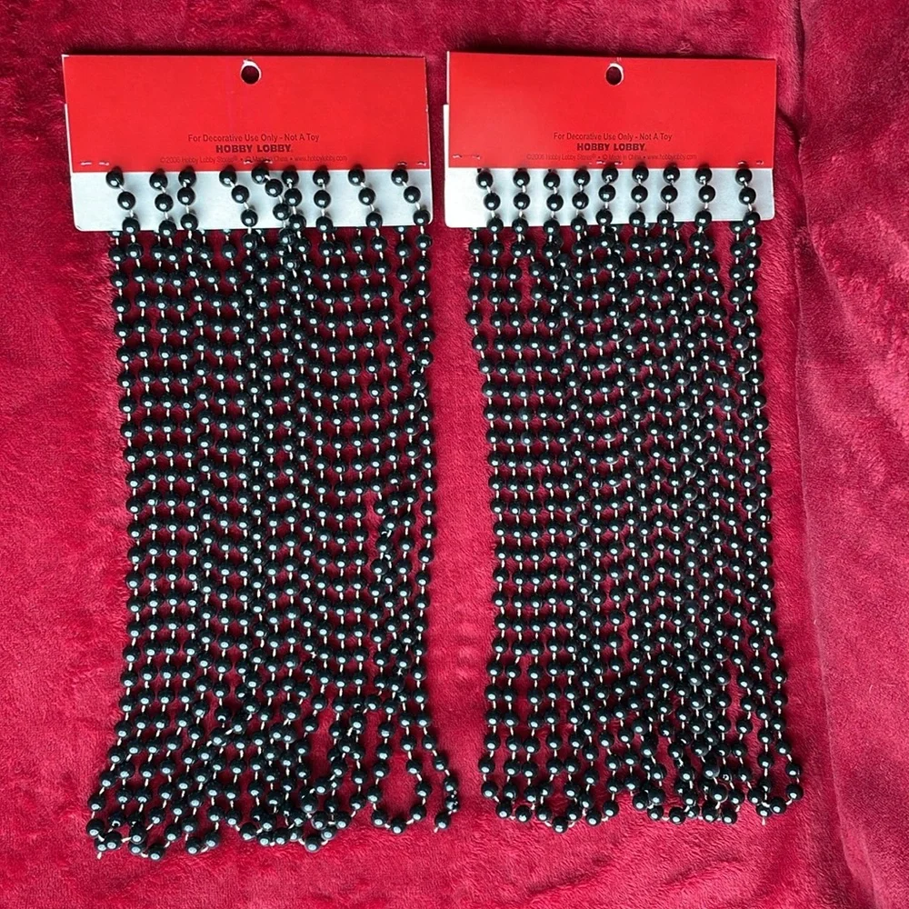 Black Beaded 18 ft Garlands 2 pk